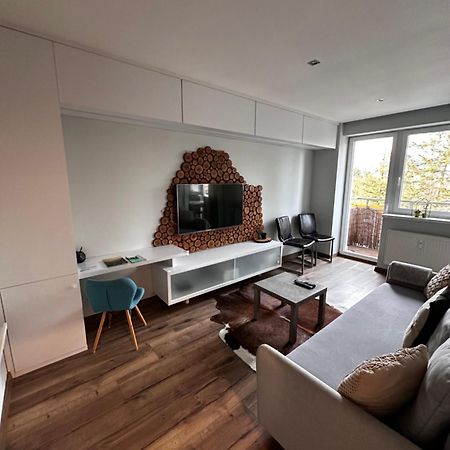 We Apartment - Close To The Center & City View, Self Check-In 24H Banská Bystrica Dış mekan fotoğraf
