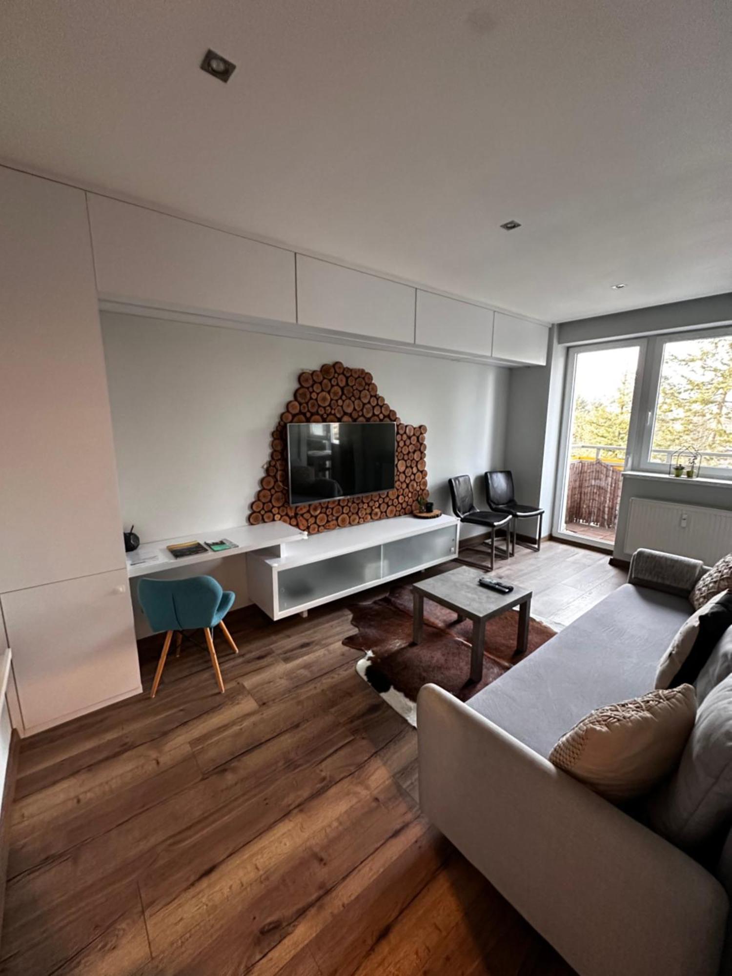 We Apartment - Close To The Center & City View, Self Check-In 24H Banská Bystrica Dış mekan fotoğraf