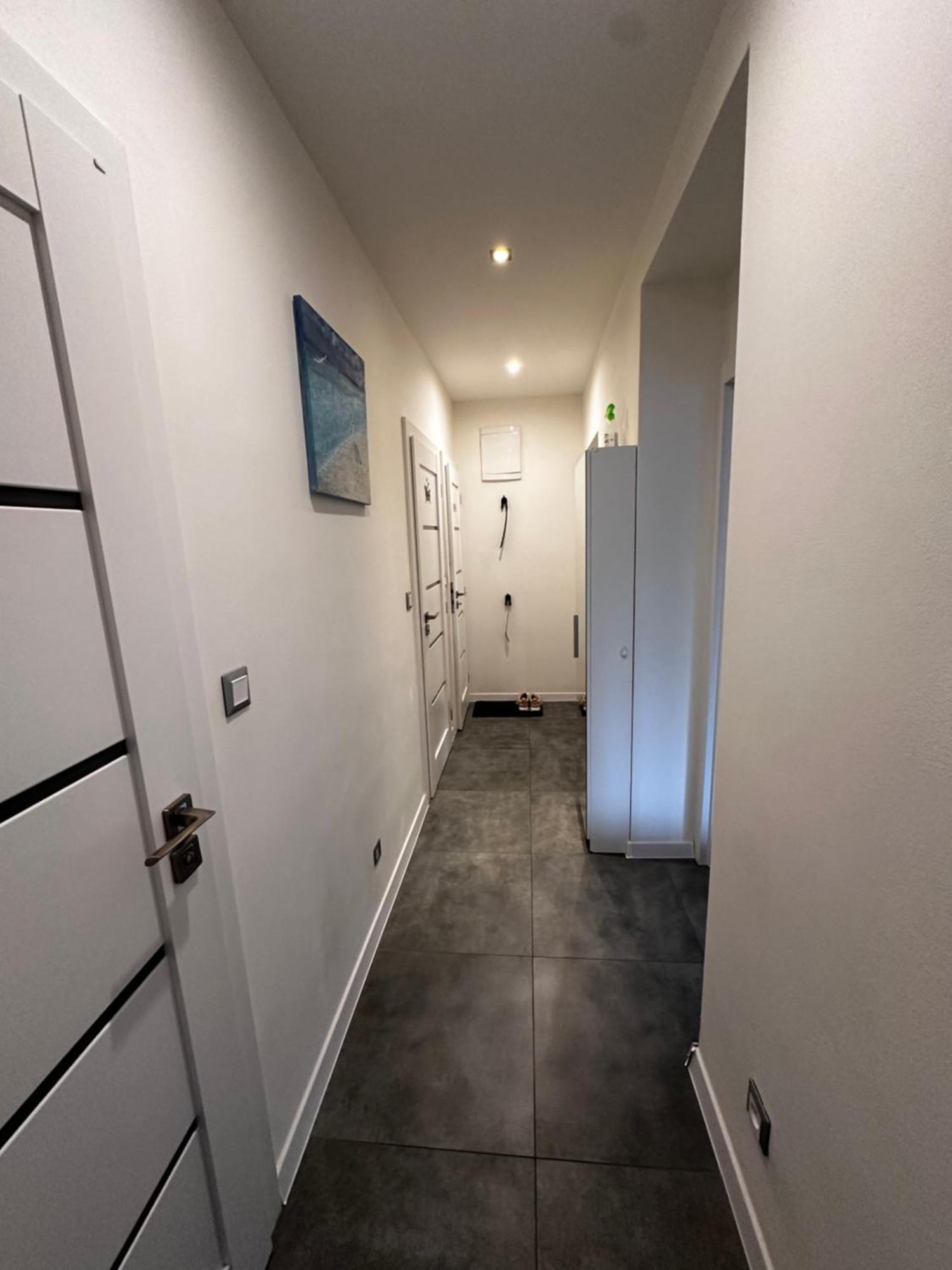 We Apartment - Close To The Center & City View, Self Check-In 24H Banská Bystrica Dış mekan fotoğraf